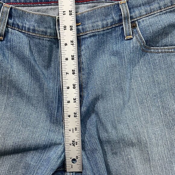 Y2K Levis 550 Jeans Womens 34x29 Vtg Relaxed Tapered Retro Blue Med Wash Mom - Picture 6 of 7